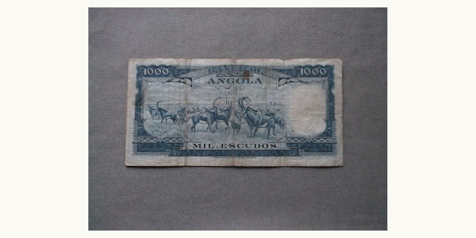 1000 escudos Angola 1970 — Back side