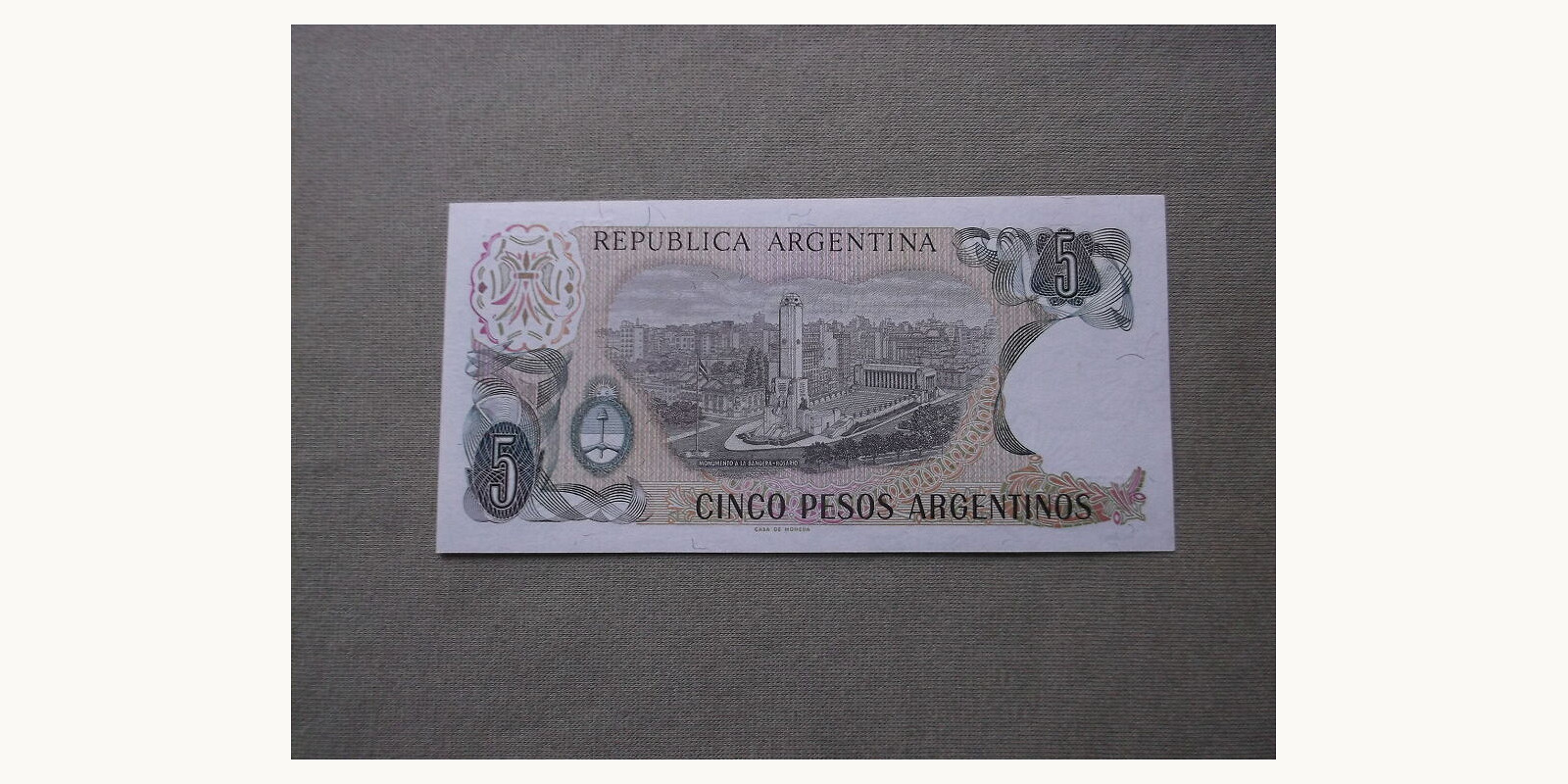5 pesos Argentina 1984 — Back side