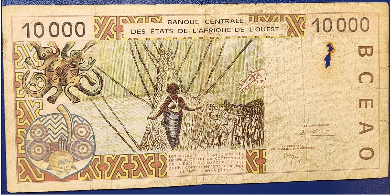 10000 FRANCS Burkina Faso 2001 — Back side