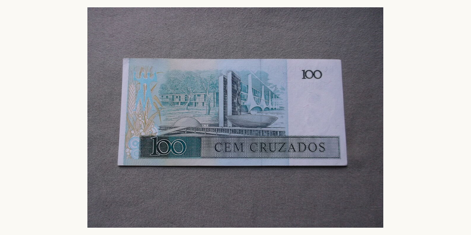 100 cruzados Бразилия 1987 — Оборотная сторона