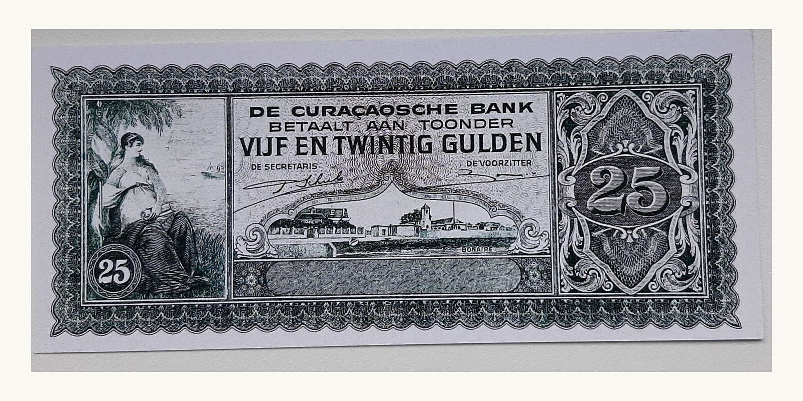 25 gulden Curacao 1943 — Front side