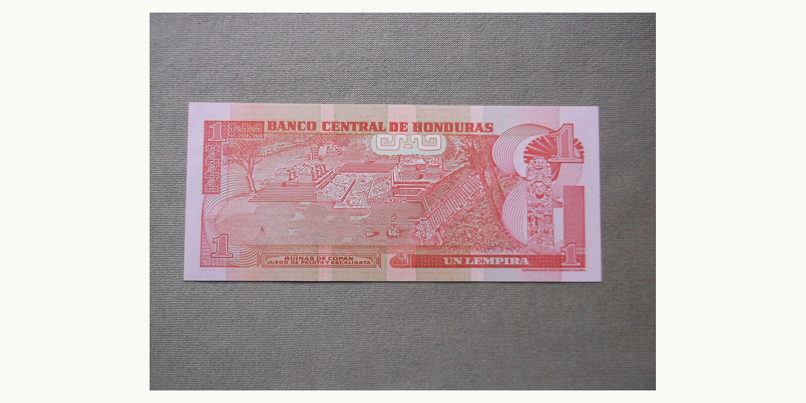 1 lempira Гондурас 2000 — Оборотная сторона