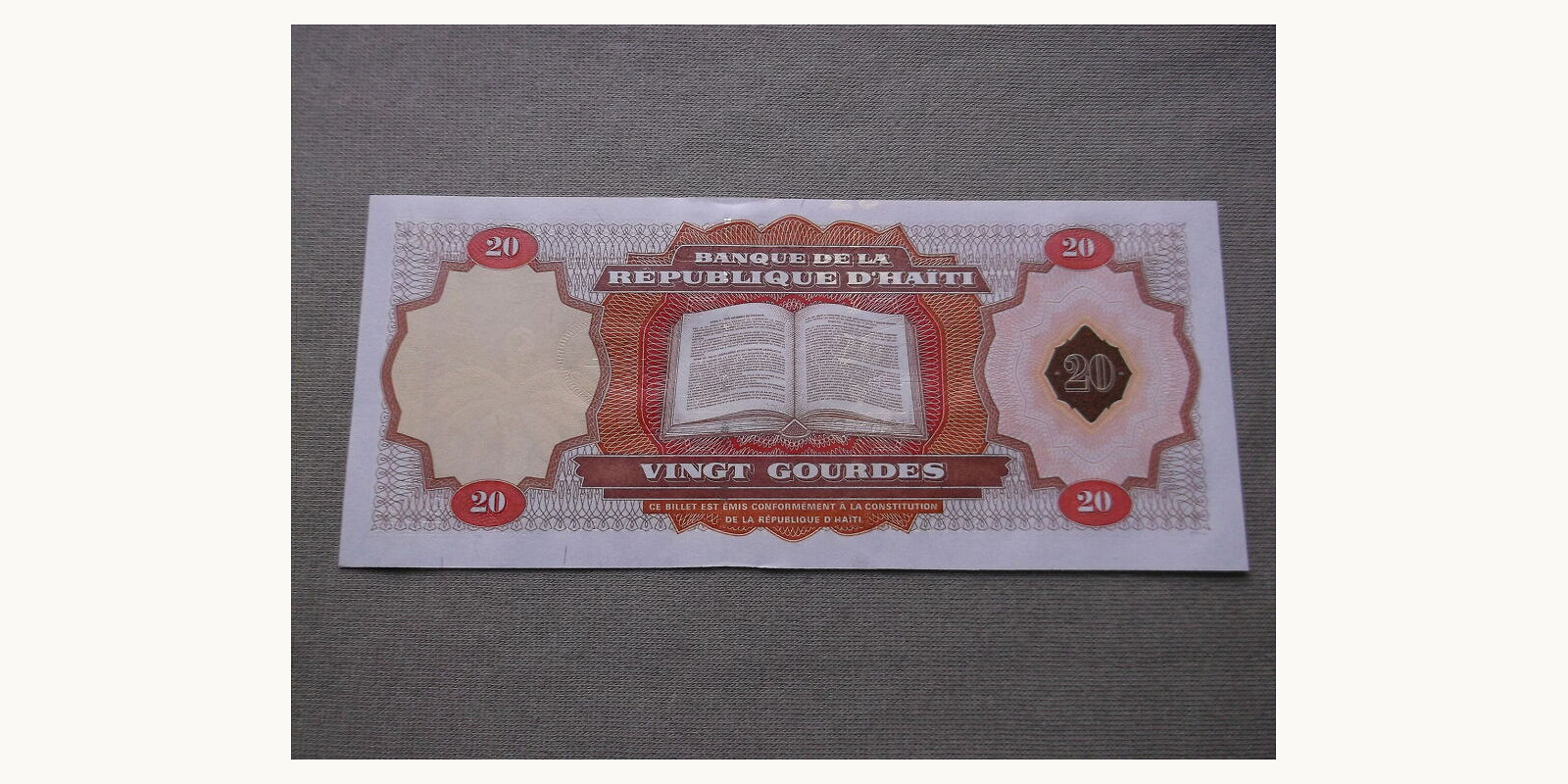 20 gourdes Гаити 2001 — Оборотная сторона