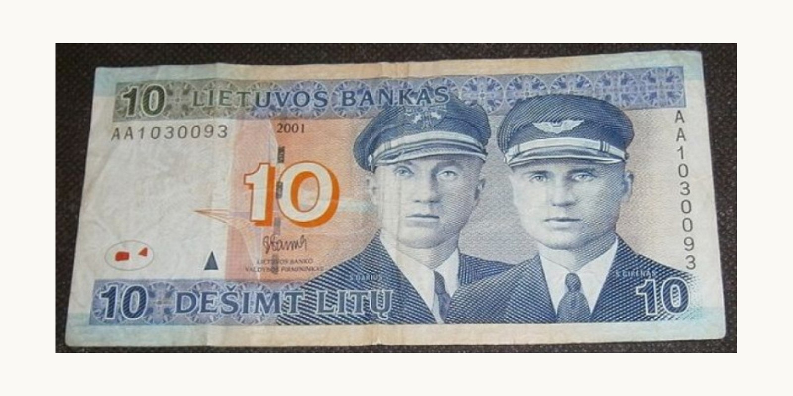 10 litas 2001