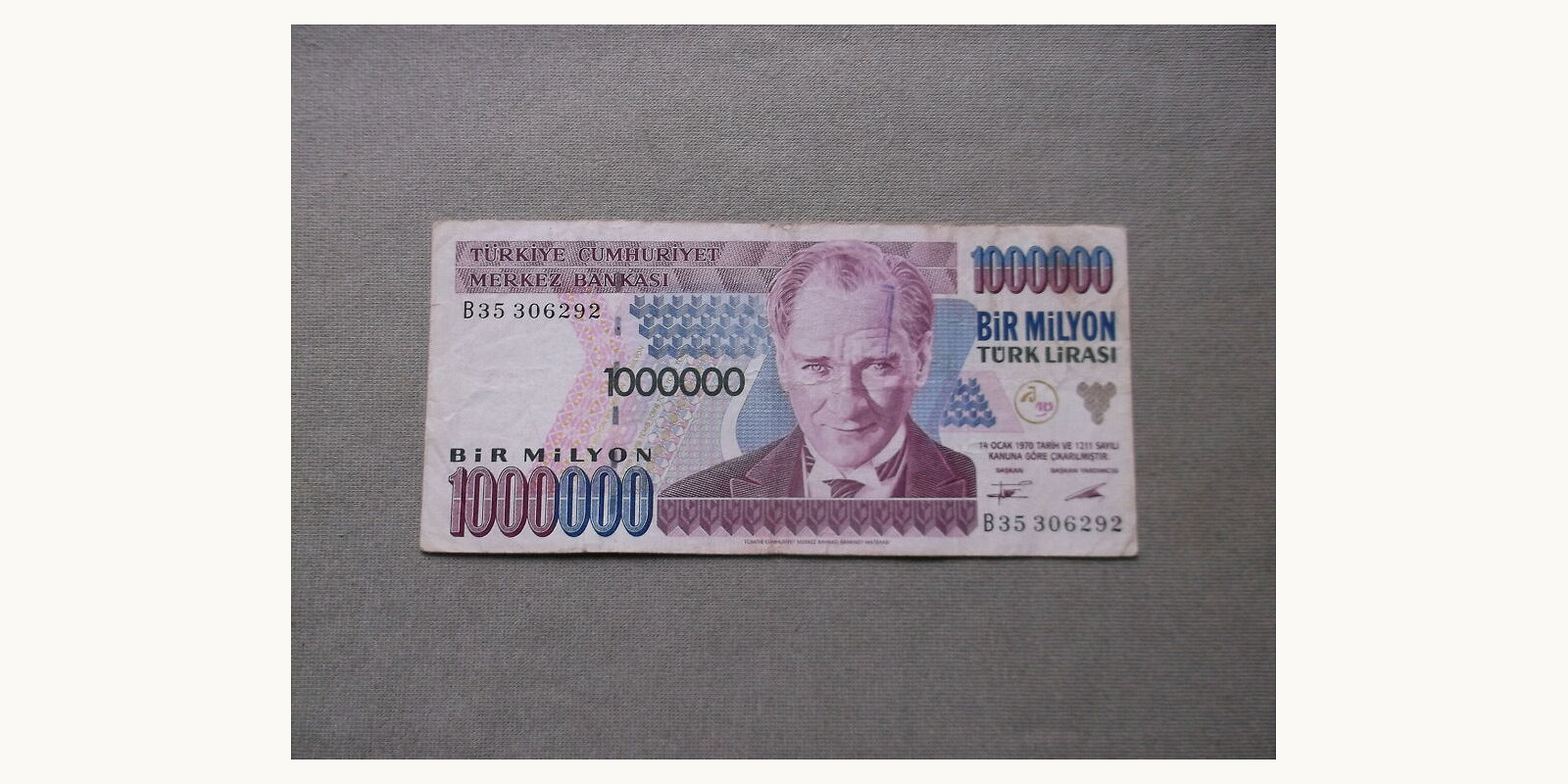 1000000 lira Turkey 1995 — Front side