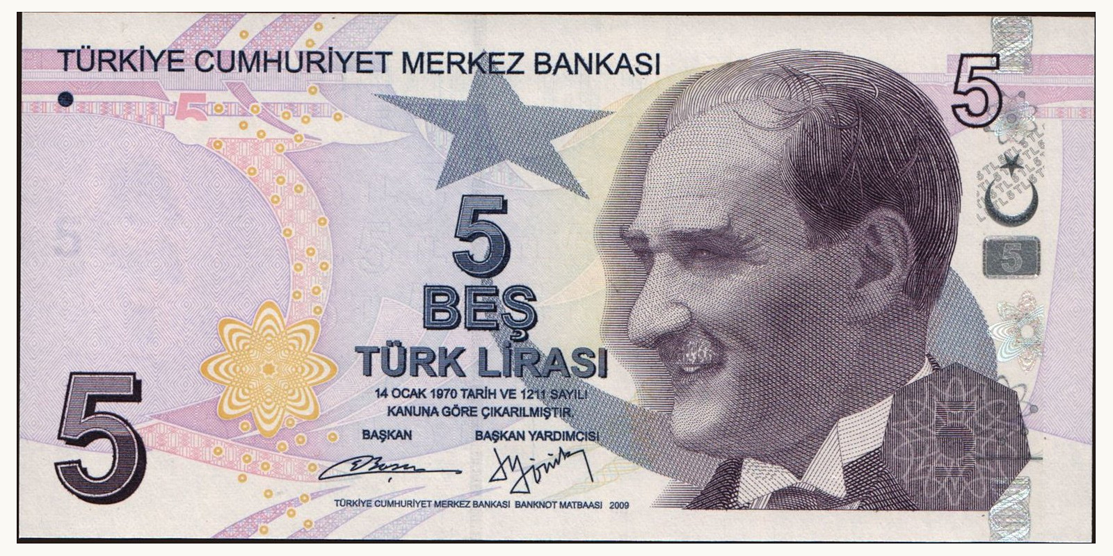 5 lira Turkey 2013 — Front side